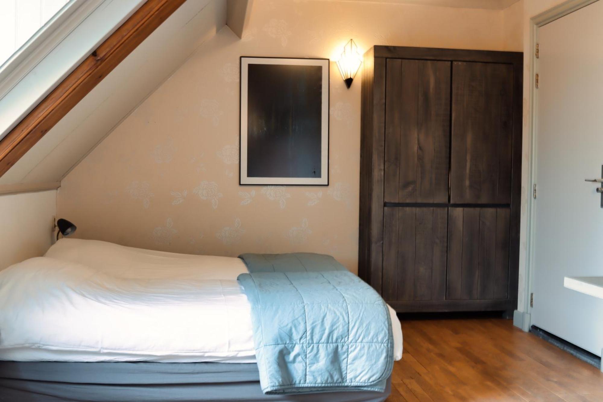 Uylenburg- Du Midi Hotell Delft Rum bild
